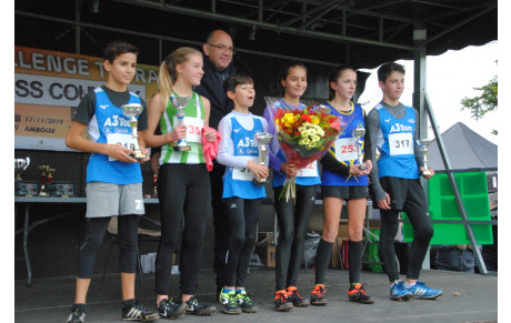 Amboise Cross 17 11 2019